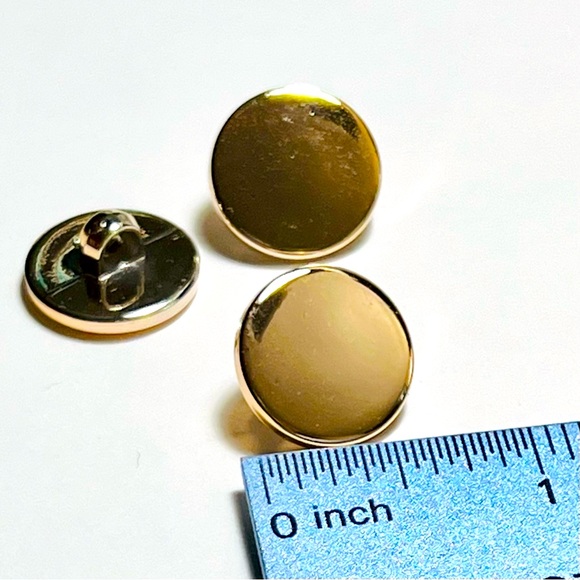 Gold color metal Buttons x3 - Picture 1 of 1